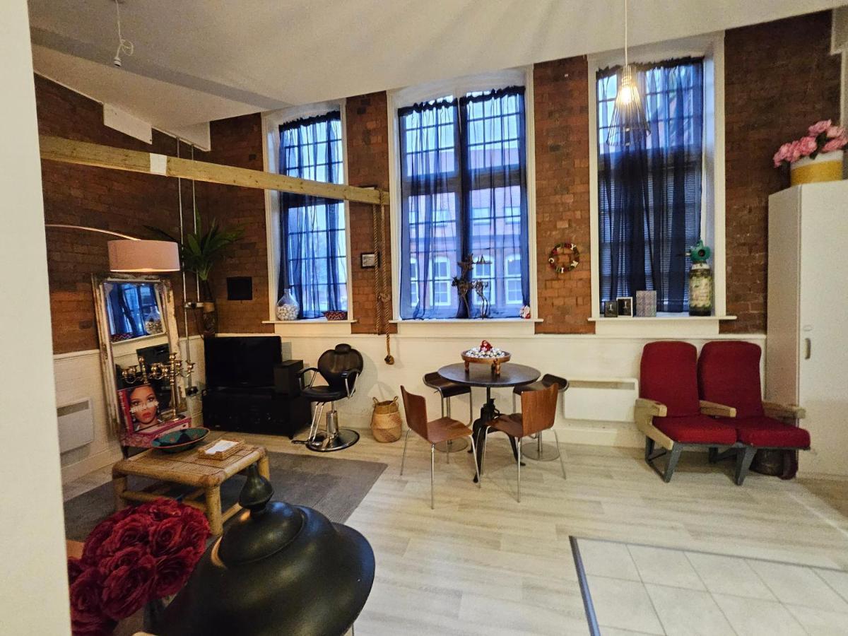 Characteristic Loft Style Apartment Birmingham Eksteriør billede