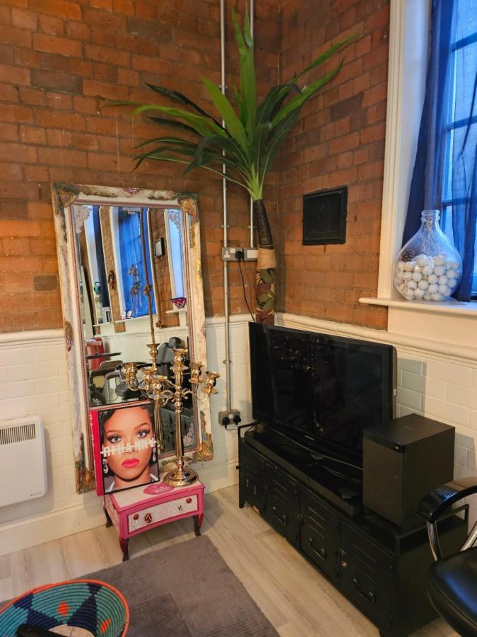 Characteristic Loft Style Apartment Birmingham Eksteriør billede